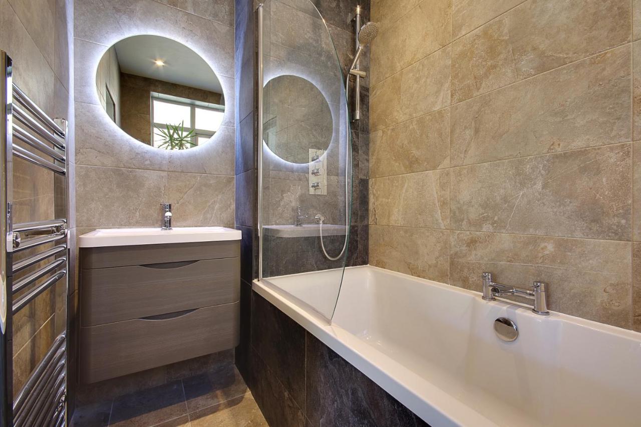 Large En-Suite By The Beach Bournemouth Bagian luar foto