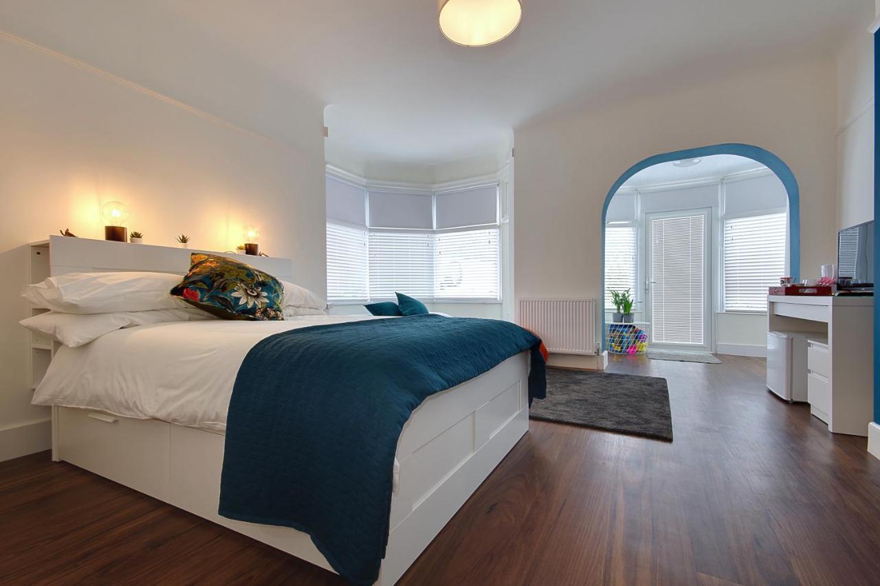 Large En-Suite By The Beach Bournemouth Bagian luar foto