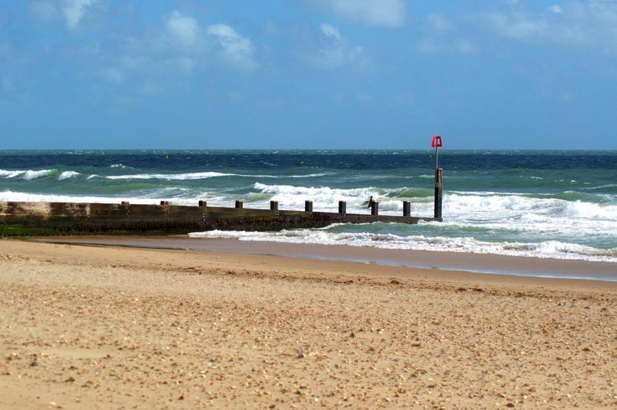 Large En-Suite By The Beach Bournemouth Bagian luar foto
